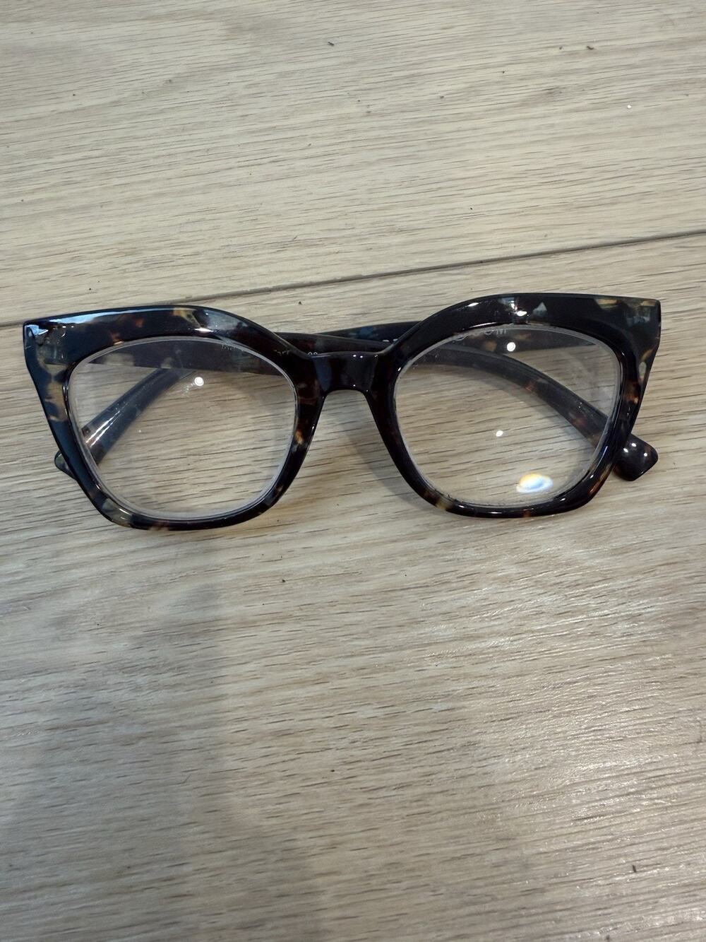 Max Studio Blue Tortoise Shell Reading Glasses +3.00 Unisex Adults Eyeglasses